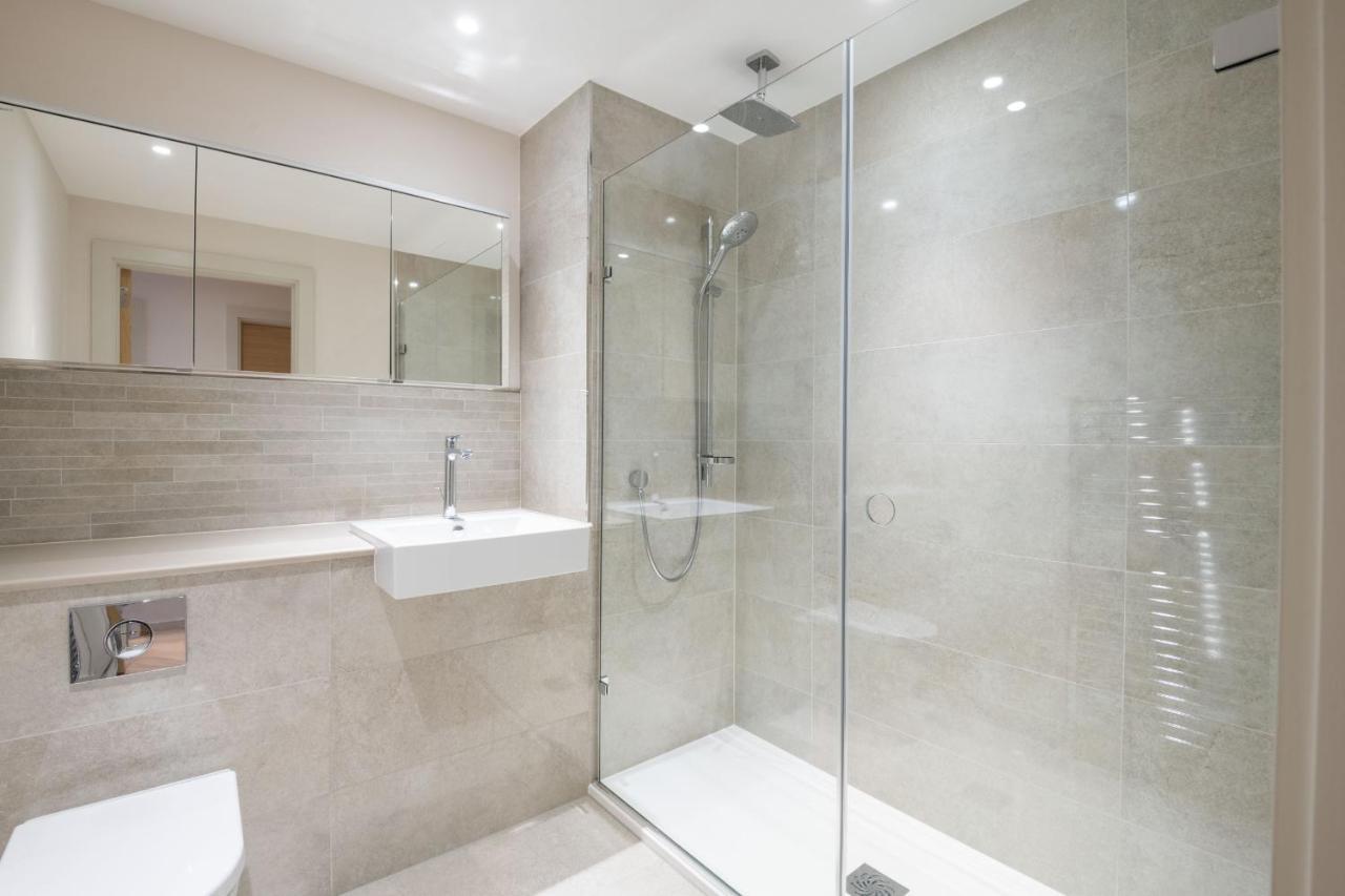 Modern Family Home Close To Victoria Station By Underthedoormat Λονδίνο Εξωτερικό φωτογραφία